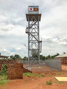 ウガンダ共和国に設置された給水塔 鉄骨